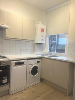 2 bedroom flat to rent, Richmond Way, Shepherds Bush, W12