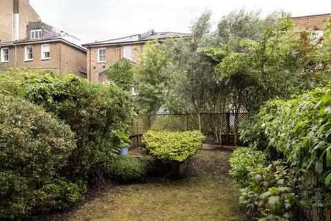 2 bedroom flat to rent, Fernshaw Road, London