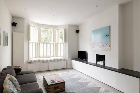 2 bedroom flat to rent, Fernshaw Road, London