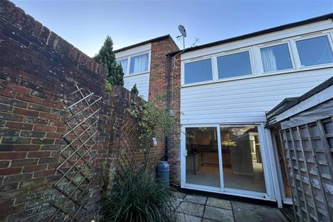 4 bedroom terraced house to rent, Bassett