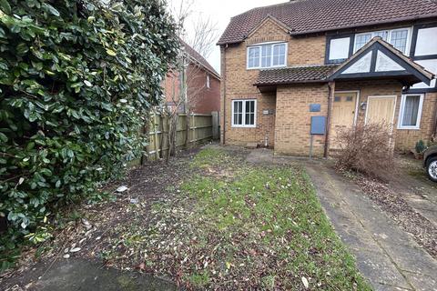 2 bedroom end of terrace house to rent, Cornfield Close, Bradley Stoke BS32