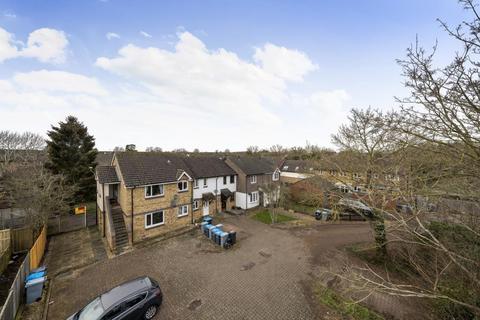 undefined, Strathmore Close,  Carterton,  OX18
