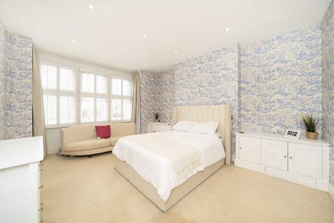 5 bedroom semi-detached house to rent, Ritherdon Road, London SW17