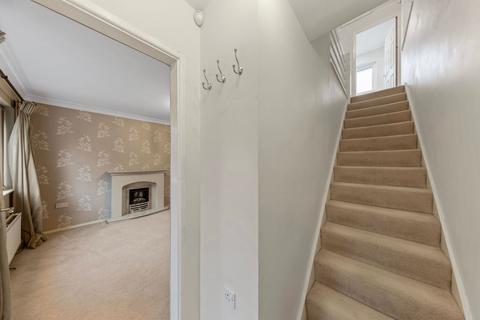 38 Ashmore Close, Birchwood, Warrington, WA3 6QY