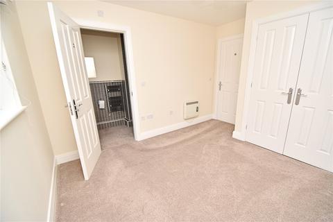 2 bedroom apartment to rent, Brook Court, Droitwich Spa WR9