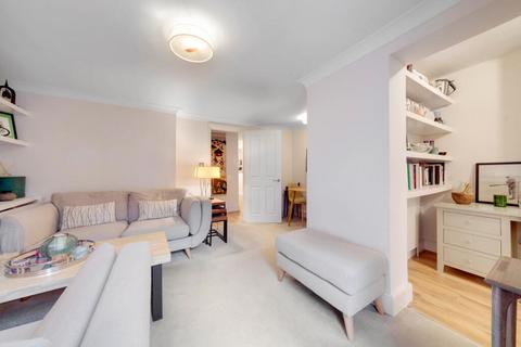 1 bedroom flat for sale, New North Road, London N1