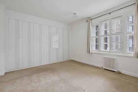 2 bedroom flat to rent, Hampstead Village NW3