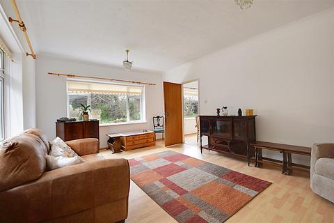 3 bedroom detached house for sale, Barnhorn Road, Bexhill-On-Sea