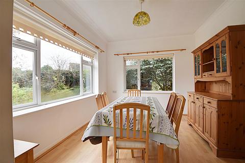 3 bedroom detached house for sale, Barnhorn Road, Bexhill-On-Sea