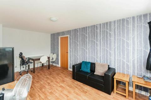 2 bedroom flat for sale, Liverpool L3