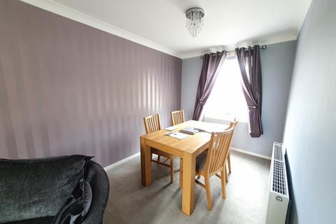 2 bedroom flat to rent, Gylemuir Road, Corstorphine, Edinburgh, EH12