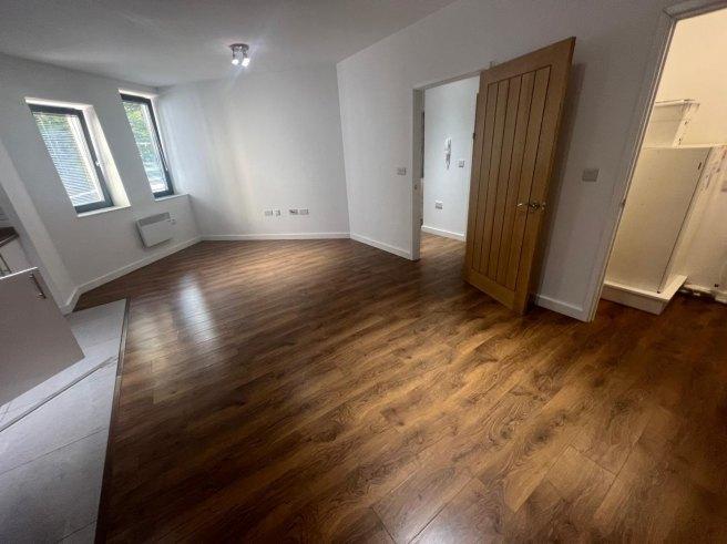 Touthill-place-pe1-1fu-963408