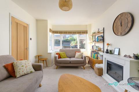 18 Vicarage Road, Grenoside, Sheffield, S35 8RG