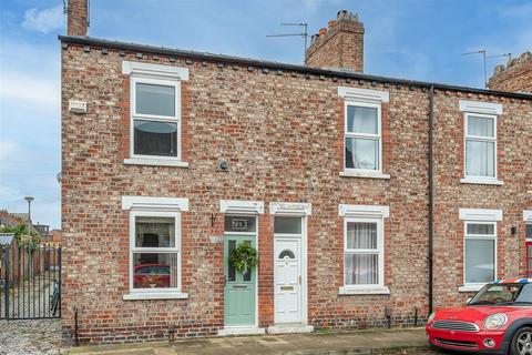 2 bedroom end of terrace house for sale, Baker Street, Off Bootham, York YO30 7AY