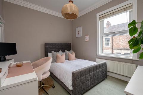 3 Baker Street, York, YO30 7AY