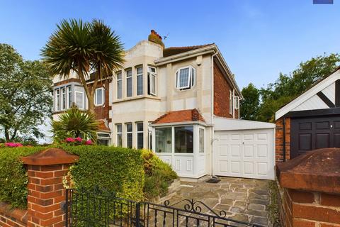 3 bedroom semi-detached house for sale, Shaftesbury Avenue, Blackpool, FY2