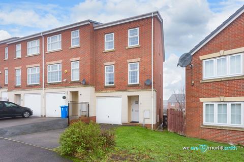 3 bedroom townhouse for sale, Dene Place, Sheffield, S13 9DN