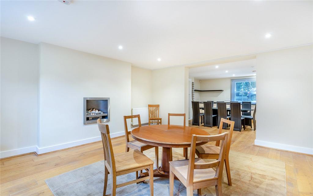 Flat- Dining Room