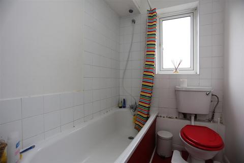 1 bedroom flat to rent, Queens Park Road, Brighton