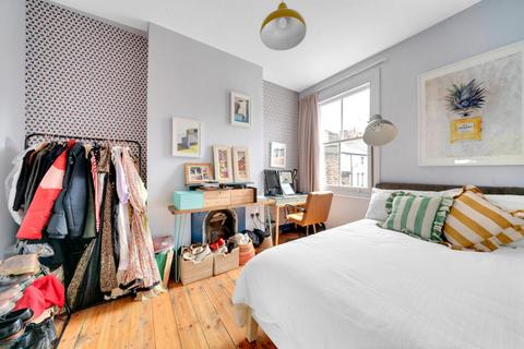 23 Belgrade Road, London, N16 8DH