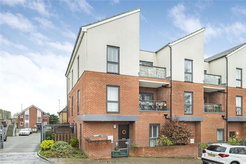 Okemore Gardens, Orpington, BR5