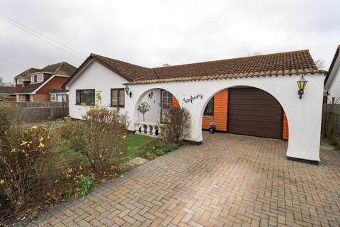 3 bedroom detached bungalow for sale, Queensway, Hayling Island