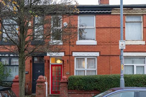 2 bedroom terraced house for sale, Thornton Road, Fallowfield