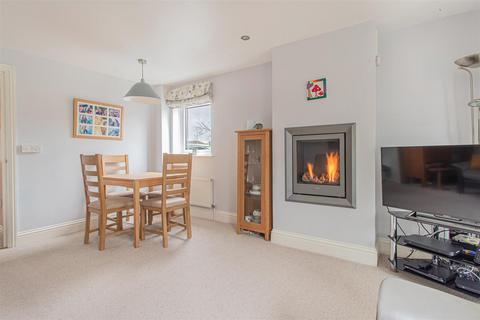 3 bedroom semi-detached house for sale, Porters Mead Pickwick Road, Corsham