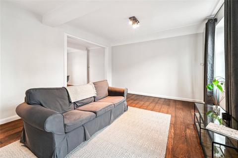 2 bedroom apartment to rent, Hertford Street, London, W1J