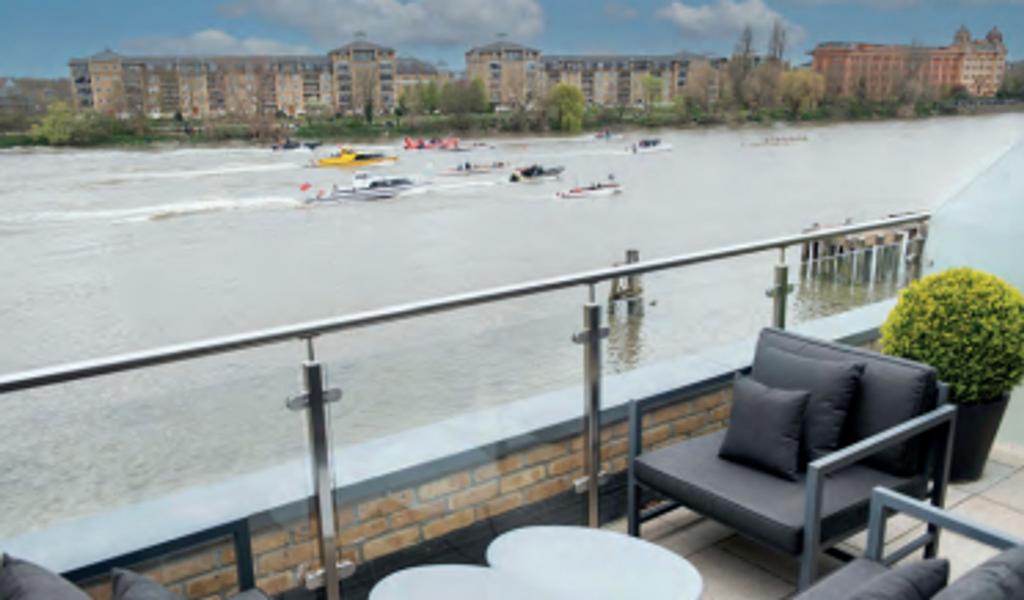 Private view of the boat race