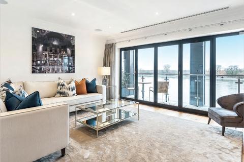 undefined, Oxbridge Terrace, London W6