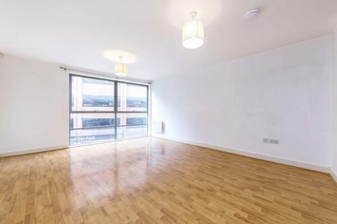 2 bedroom flat for sale, The Bittoms, Kingston Upon Thames KT1