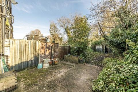 3 bedroom terraced house for sale, Malyons Road, London SE13