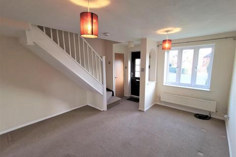 2 bedroom terraced house to rent, Squirrel Drive, Worcester WR5