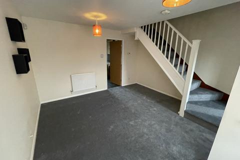 2 bedroom terraced house to rent, Squirrel Drive, Worcester WR5