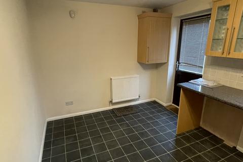 2 bedroom terraced house to rent, Squirrel Drive, Worcester WR5