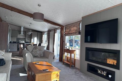 2 bedroom lodge for sale, York YO42