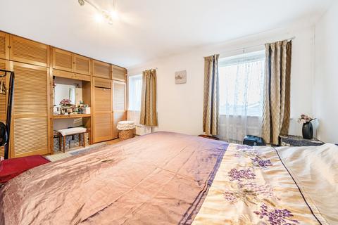 50 Abbotts Road, Sutton, SM3 9TA