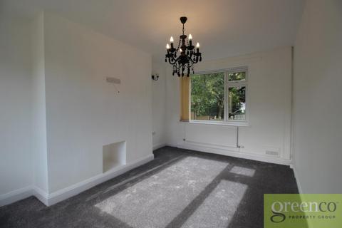 2 bedroom semi-detached house to rent, Coniston Road, Salford M27