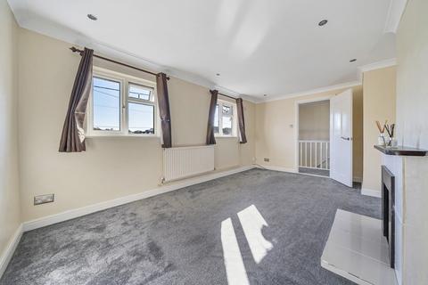 2 bedroom maisonette to rent, St. Welcumes Way, Harrietsham, Maidstone, Kent, ME17