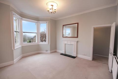 2 bedroom flat to rent, Springfield Road, Brighton