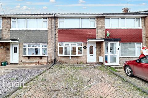 3 bedroom terraced house to rent, Chaucer Close, Tilbury