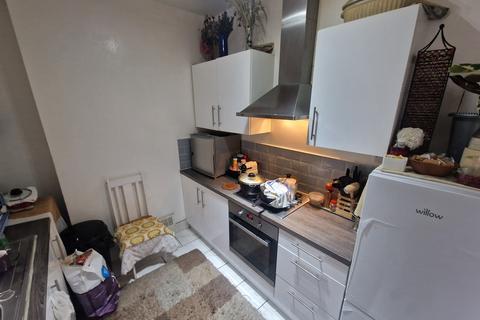 2 bedroom terraced house for sale, Cambridge Street, West Bromwich B70