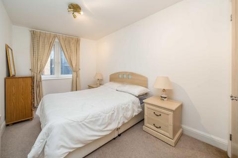 1 bedroom flat for sale, Bartholomew Close, London EC1A