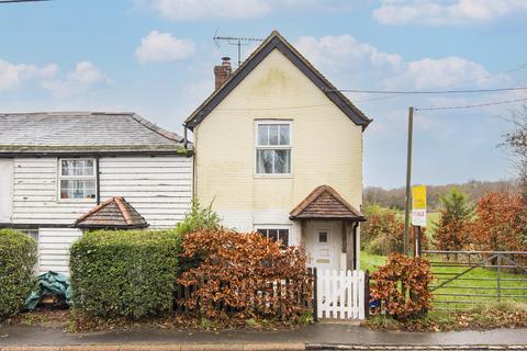 2 bedroom end of terrace house for sale, Three Cups, Heathfield