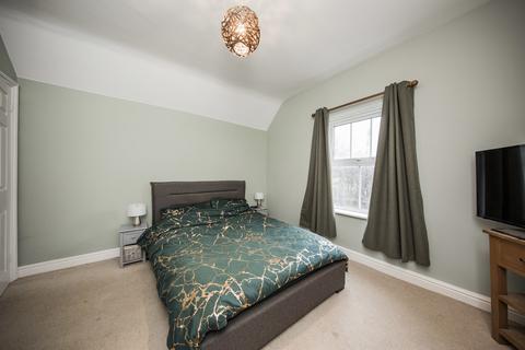 2 bedroom end of terrace house for sale, Three Cups, Heathfield