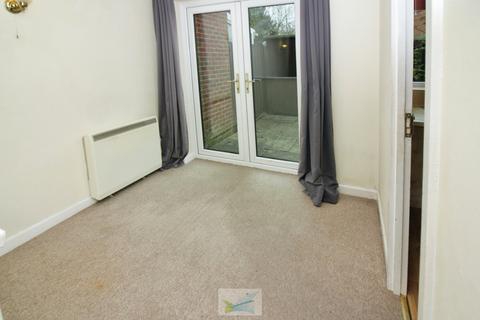 2 bedroom terraced house for sale, New Milton