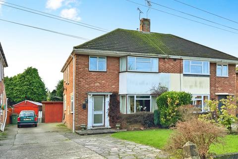 3 bedroom semi-detached house for sale, Churchill Avenue, Horsham