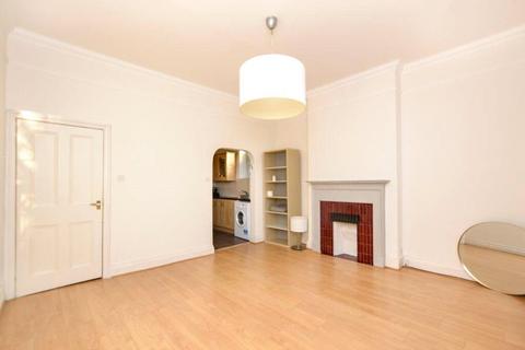 2 bedroom flat to rent, Templars Avenue, Golders Green, NW11