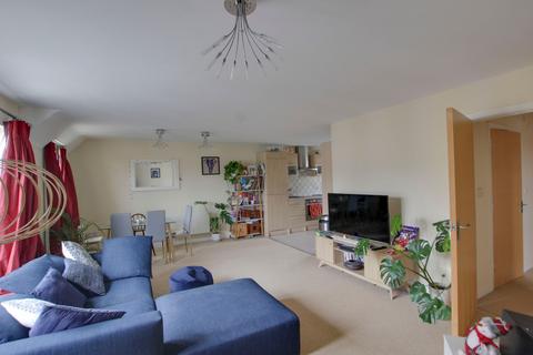 2 bedroom flat for sale, Flawn Way, St. Neots PE19